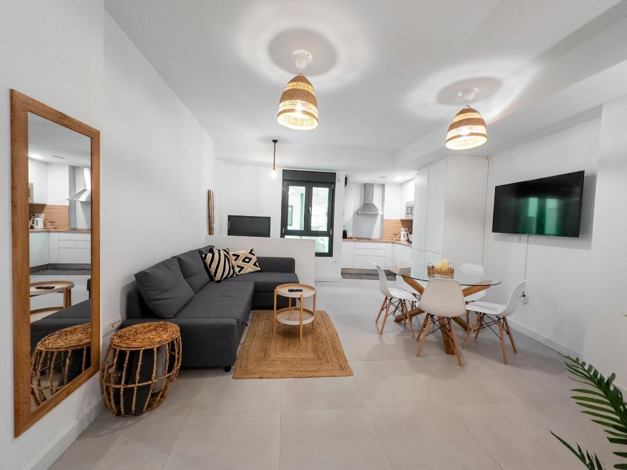 Apartment Andrea In Malaga Center Екстериор снимка